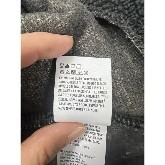 American Eagle Size M Oversized Boxy Teddy Sherpa Sweatshirt Crop Dark Gray - Picture 8 of 10